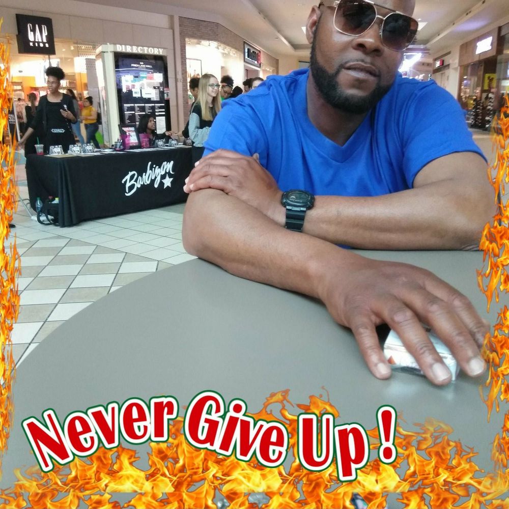 Meet your Posher, Adrian